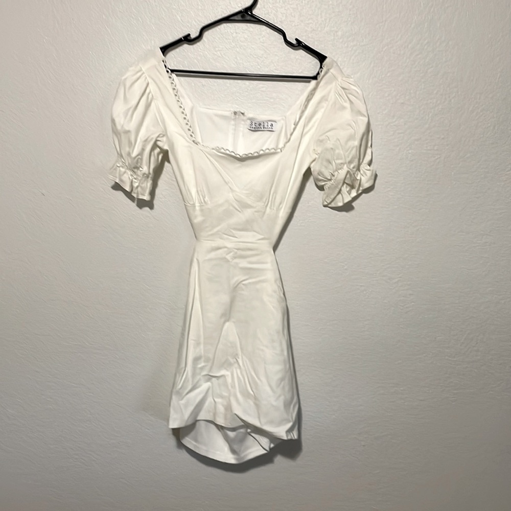 Stella Laguna Beach white dress size small